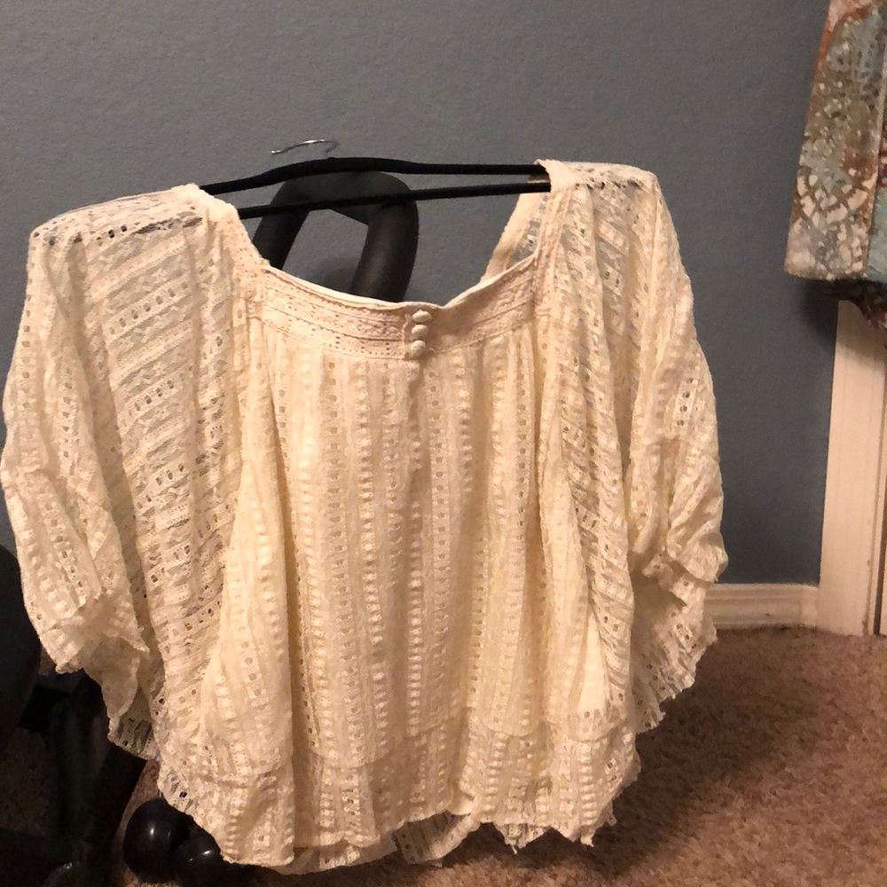 Cream pancho